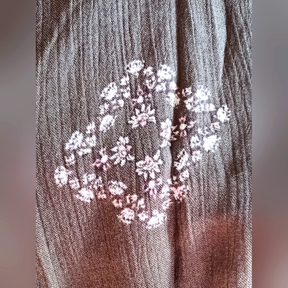 So Women's Maxi Dark Olive Floral Sundress | Size Medium - Picture 7 of 7